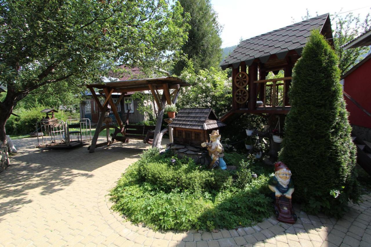 Котедж "Явірник" Tatarów Zewnętrze zdjęcie